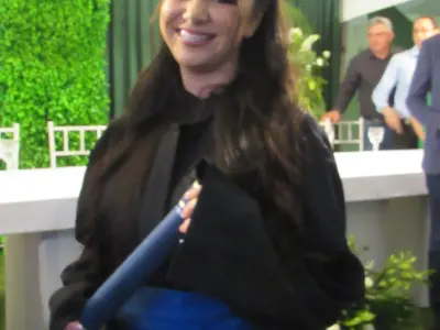 1765800166_d0a37e77