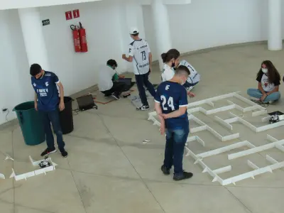 1764008924_e0e8f8f8